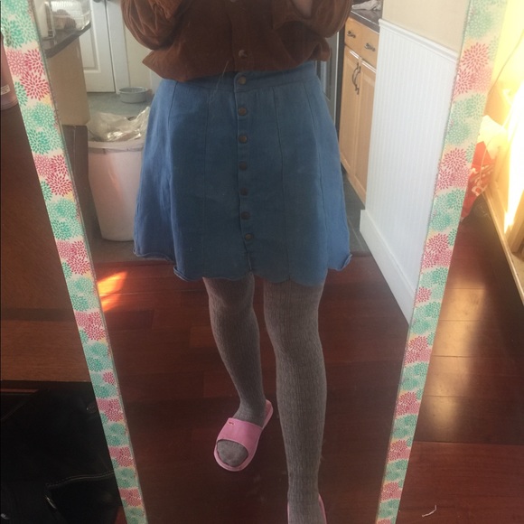 petal denim skirt - Picture 4 of 5